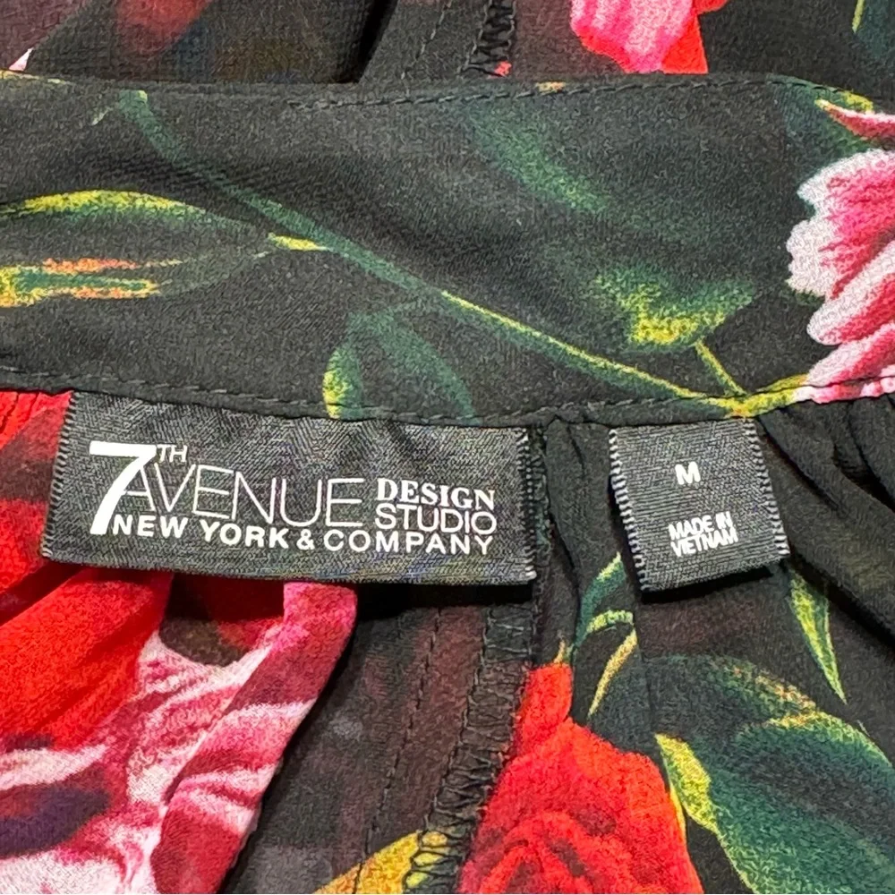 New York & Co 7th Avenue Design Studio Black & Pink Floral Print Sleeve Blouse - Picture 8 of 9